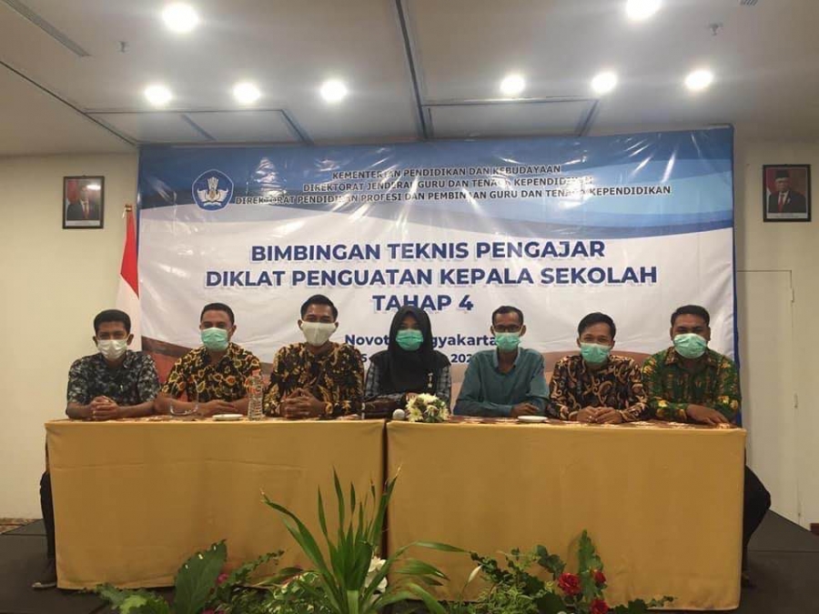 21 Dosen FKIP Ikuti Bimtek di Yogyakarta sebagai Tim Pengajar dan Supervisor Diklat Penguatan Kepala Sekolah