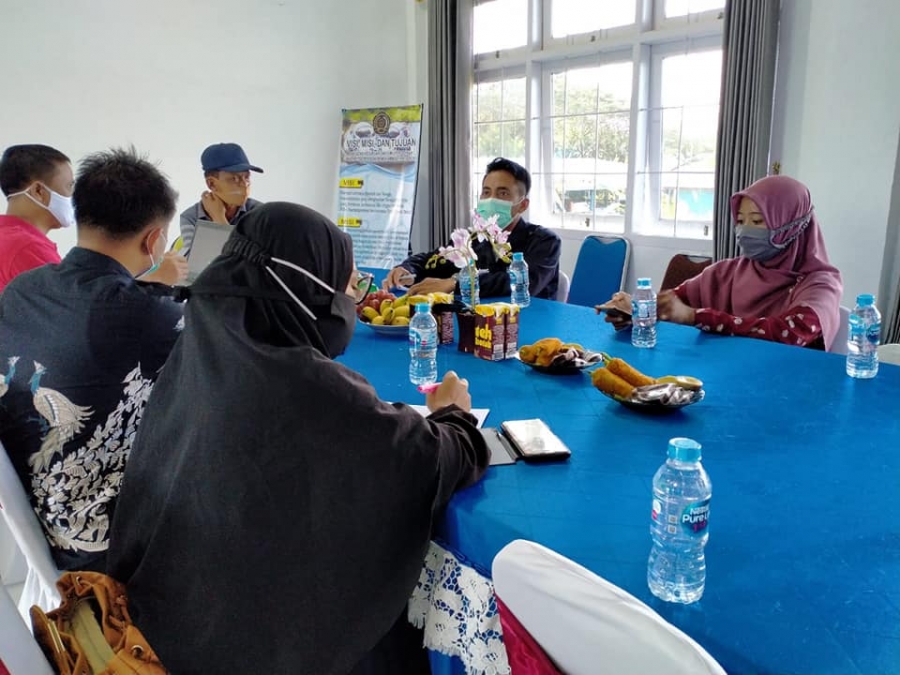 SINERGI PENGEMBANGAN PENDIDIKAN, KABID PEMBINAAN SD KABUPATEN SORONG KUNJUNGI FKIP UNIMUDA SORONG
